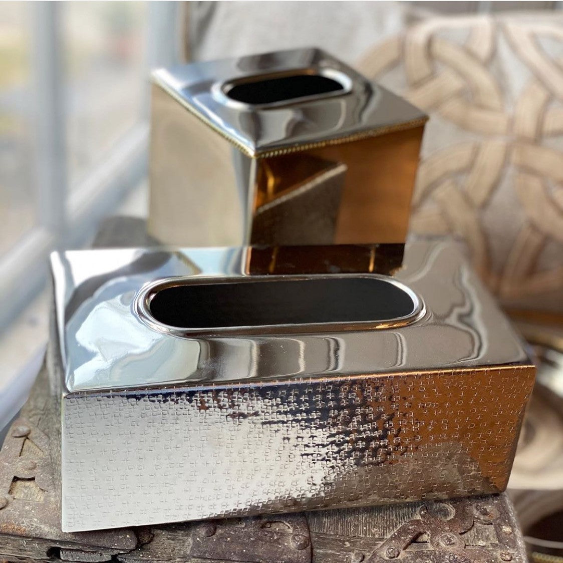 Servetthållare, Jinx